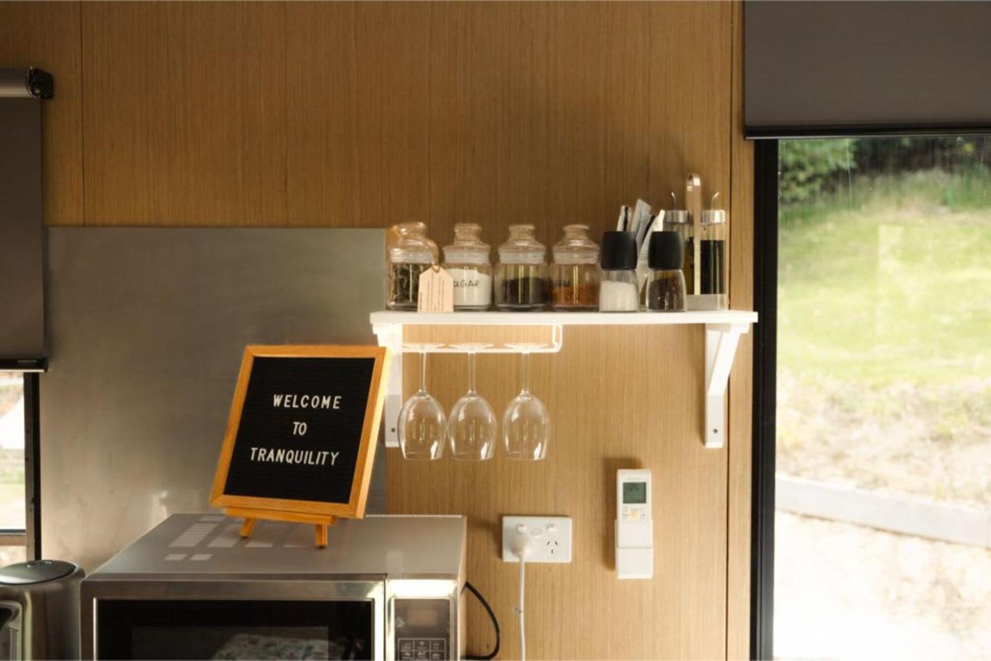 Tranquility Tiny House By Tiny Away Villa Owaka Luaran gambar